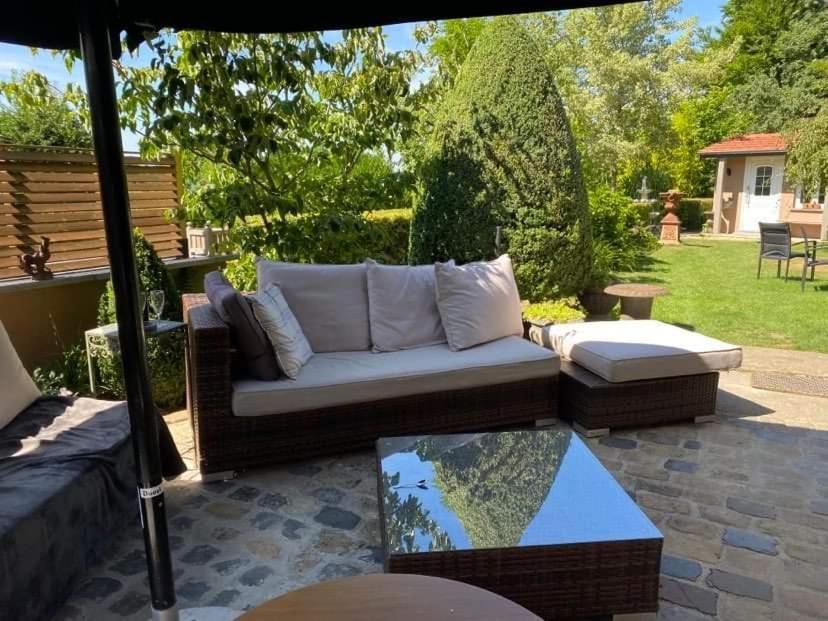 Bed and Breakfast Chez Monsieur Флоранвиль Экстерьер фото
